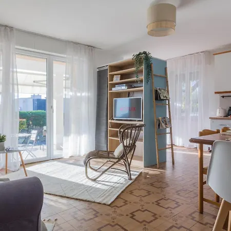 Апартаменты Bardolinolungolago Di Garda • Piscina • Parking *